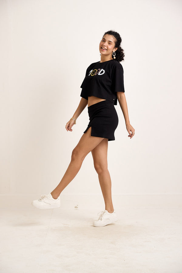 BLACK MOOD CROP TOP