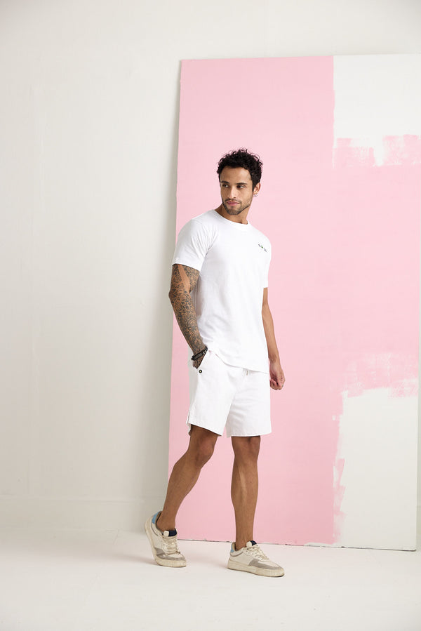 AVOCADO CLASSIC WHITE RELAXED FIT T-SHIRT